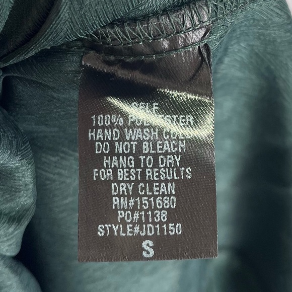 Storia Kimono Sleeve Knot Front Mini Dress Emerald Satin Open Back - Picture 10 of 11